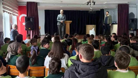 Bayburt'ta Sıfır Atık Eğitimi Devam Ediyor