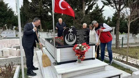 Şehit Kabirlerinde Temizlik Seferberliği