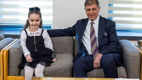 İzmir'de Anlamlı Buluşma Gerçekleşti