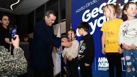 Balıkesir'de Oryantiring Etkinliği Düzenlendi