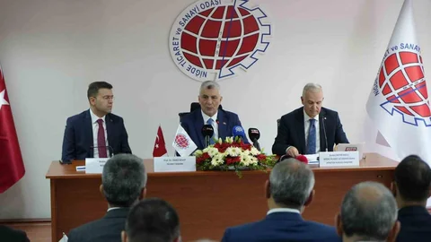 Bakan Bolat'tan Niğde'de Ekonomi Açıklamaları