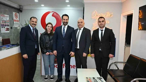 Demirci’de 5 Bin Kişilik İftar Sofrası Kuruldu