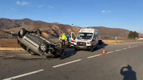 Bingöl'de Trafik Kazası: 2 Yaralı