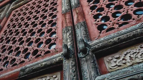 Bursa'da Kapılar Fotoğraf Sergisi Açıldı