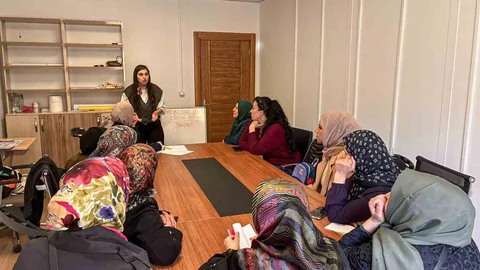 Diyarbakır'da Kadın Sağlığı Eğitimi