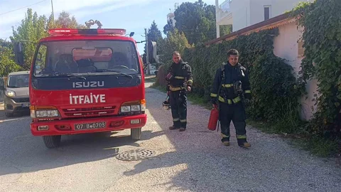 Manavgat'ta Otel Yangını Paniğe Neden Oldu