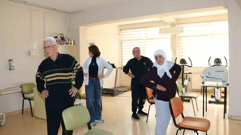 İzmir'de Solunum Hastalarına Rehabilitasyon Umut Oluyor