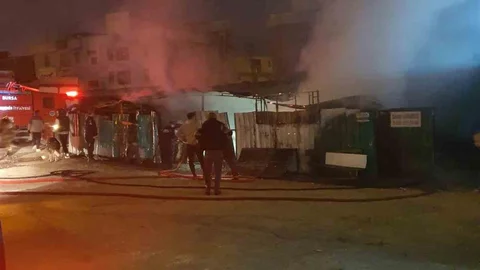 Bursa'da Küçükbaş Hayvan Çiftliğinde Yangın
