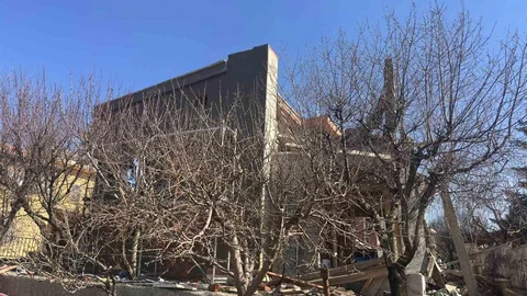 Ankara'da İnşaat Çökmesi Yaşandı