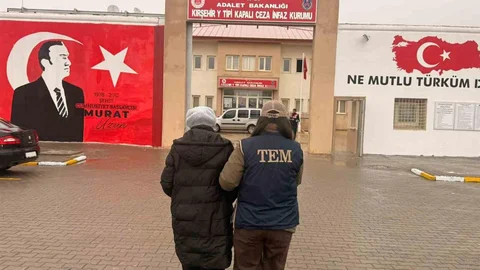 Kırşehir'de FETÖ Firarisi Yakalandı