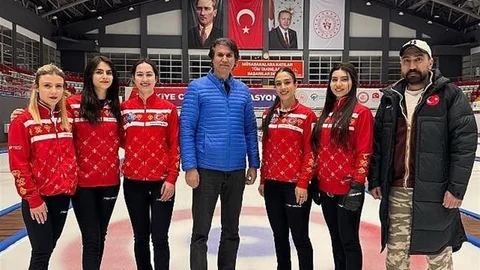 Curling Kadın Milli Takımı Hazırlıklarını sürdürüyor