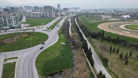 Ayafatma Deresi'nde Temizlik Çalışması