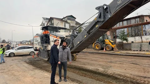 Başiskele'de Üstyapı Çalışmaları Devam Ediyor