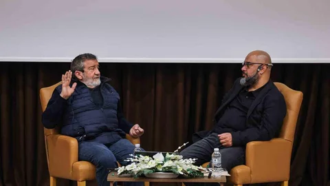 Coşkun Aral Antalya'da Söyleşi Gerçekleştirdi