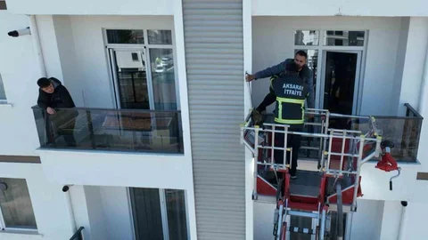 Aksaray'da Şarj Aletinden Yangın Çıktı