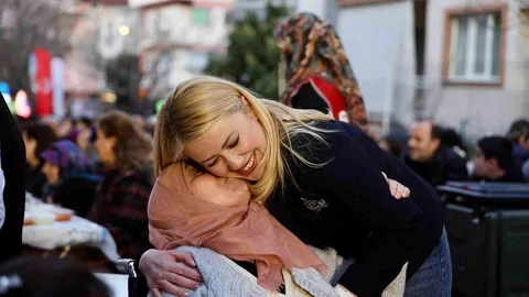 Merkezefendi'de İftar Sofrası Kuruldu