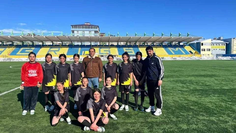 Digorlu Kızlar Kars'ı Temsil Edecek