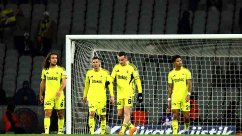 Fenerbahçe'ye 67 Yıl Sonra Mağlup Oldu