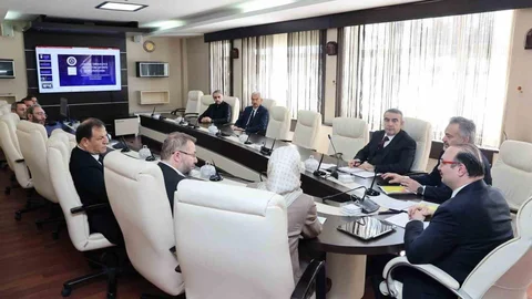 Atatürk Üniversitesinde Birim Değerlendirme Toplantıları Tamamlandı