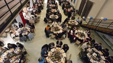 Eskişehir'de Öğrencilere İftar Programı