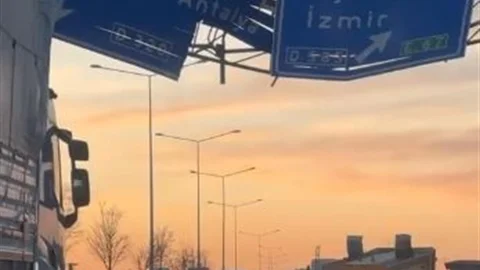 Denizli'de Tır Kazası