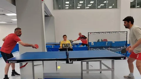 Sağlık Çalışanları Masa Tenisi Turnuvası