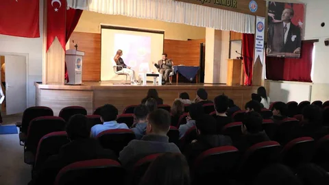 Geleceğin Medya Çalışanları Aydın'da Buluştu