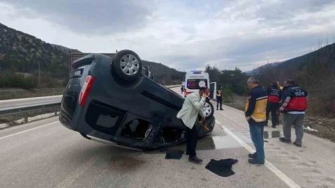 Ters Dönen Araçtan Kurtuldu