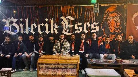 Bilecik'te Eskişehirspor Taraftarları İftar Yemeğinde Buluştu