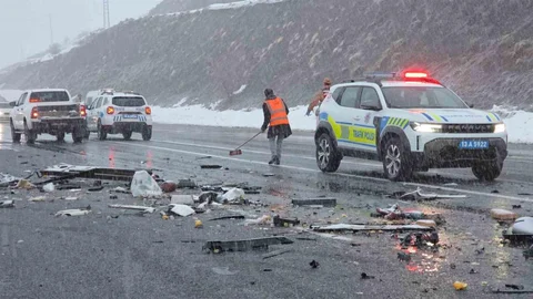 Tatvan'da Feci Trafik Kazası