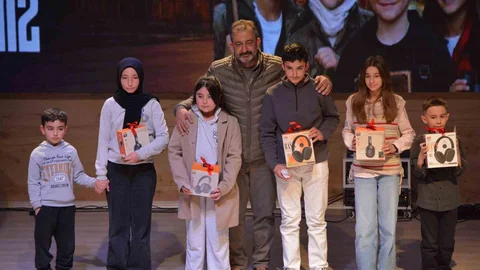 Çorum'da Çocuklar Sevap İçin Yarıştı