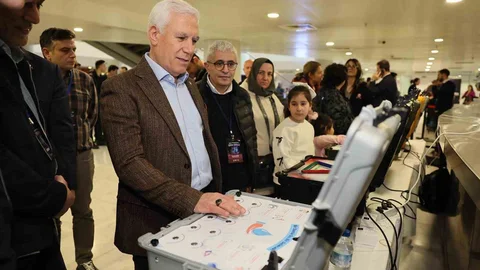 Bursa'da Bilim Festivali Coşkusu