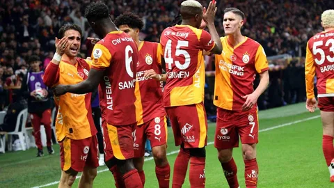 Galatasaray Yenilmezlik Serisini Uzattı