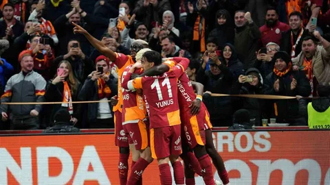 Galatasaray 7 Puan Farkla Liderliğini Sürdürdü