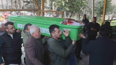 Yayladağı'nda Acı Kaza: Hamile Kadın Hayatını Kaybetti