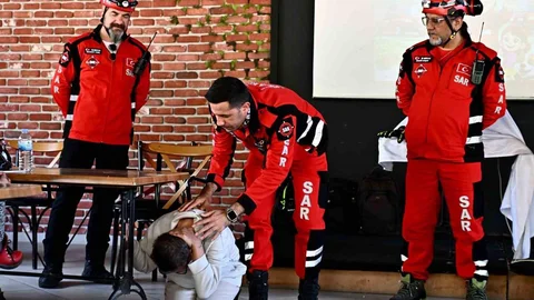 Muratpaşa'da Afet Farkındalık Eğitimi