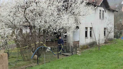 Düzce'de Ev Yangını Faciası