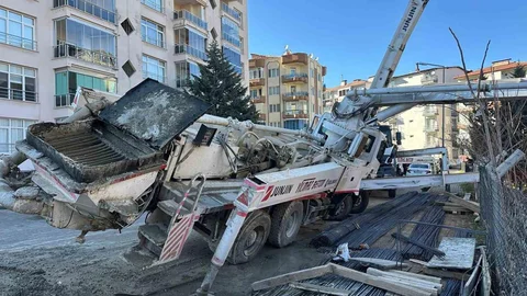 Uşak'ta Beton Pompası Kazası