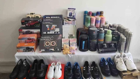 Van’da 209 Parça Kaçak Eşya Ele Geçirildi