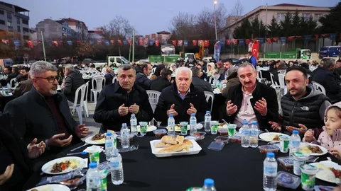 Bursa'da Ramazan İftar Programı