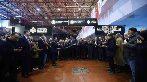 Kutsal Emanetler Sergisi Kayseri'de Açıldı