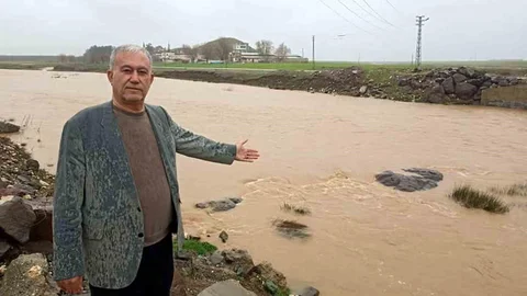 Araban'da Sağanak Yağış Etkili Oluyor