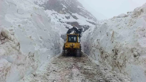Hakkari'de 56 Yerleşim Yeri Kapandı