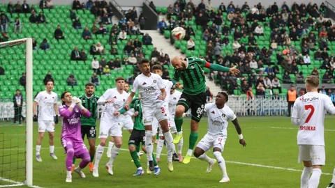 Sakaryaspor, Vanspor FK'yı 2-1 Yendi