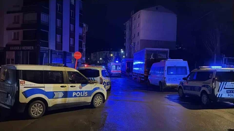 Sivas'ta Aile İçinde Silahlı Kavga