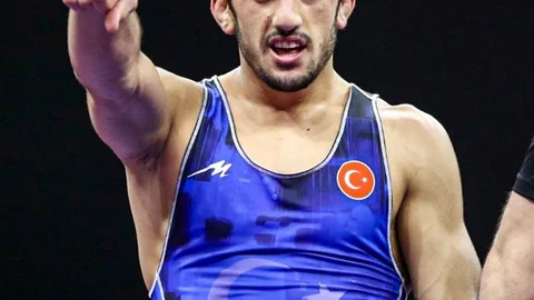 Azat Sarıyar U23 Avrupa Şampiyonası'nda Bronz Madalya Kazandı