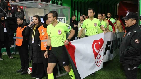 Amed Sportif Faaliyetler, Manisa FK'yi Mağlup Etti