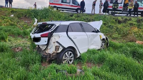 Hatay'da Tarlaya Uçan Otomobil Kazası