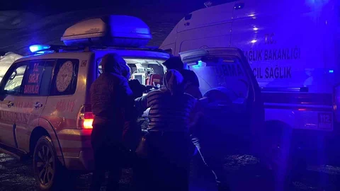 Ağrı'da Arazi Tipi Ambulans ile Hastaya Müdahale