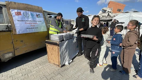 Başiskele'den Gazze'ye İftar Yardımı